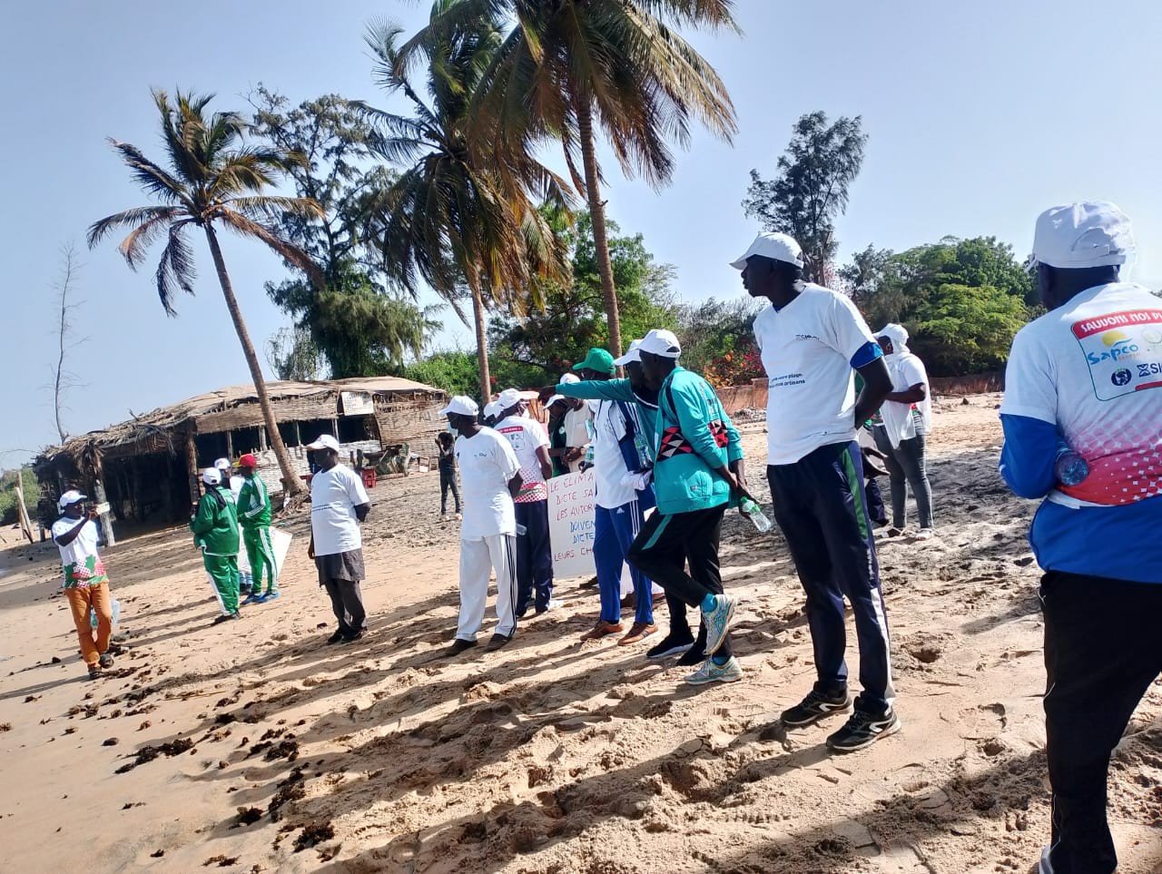 Grande marche pour la sauvegarde des plages